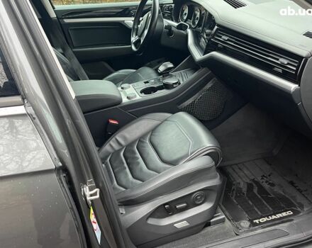 Серый Фольксваген Туарег, объемом двигателя 3.6 л и пробегом 117 тыс. км за 39990 $, фото 14 на Automoto.ua