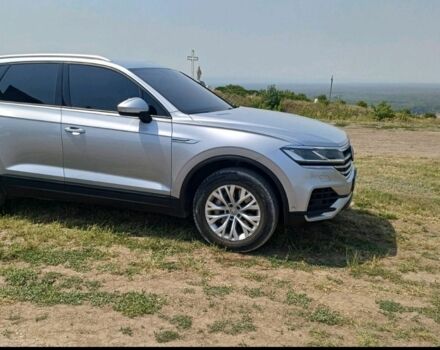 Серый Фольксваген Туарег, объемом двигателя 3 л и пробегом 79 тыс. км за 40500 $, фото 7 на Automoto.ua