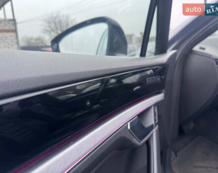 Серый Фольксваген Туарег, объемом двигателя 2.97 л и пробегом 155 тыс. км за 54500 $, фото 30 на Automoto.ua