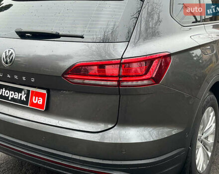 Серый Фольксваген Туарег, объемом двигателя 3.6 л и пробегом 117 тыс. км за 39990 $, фото 11 на Automoto.ua