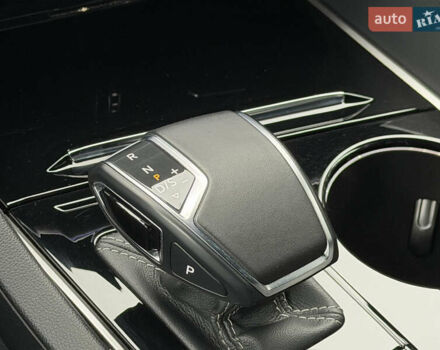 Сірий Фольксваген Туарег, об'ємом двигуна 3 л та пробігом 45 тис. км за 59999 $, фото 119 на Automoto.ua