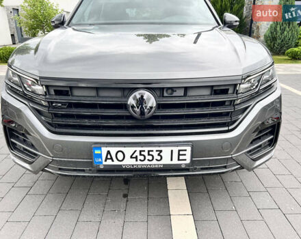 Серый Фольксваген Туарег, объемом двигателя 2.97 л и пробегом 149 тыс. км за 51200 $, фото 6 на Automoto.ua