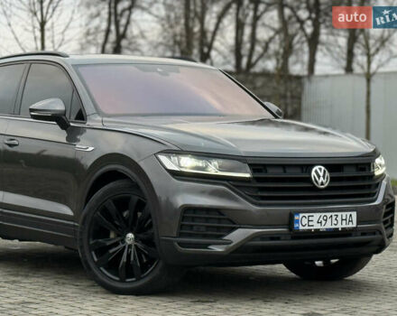 Сірий Фольксваген Туарег, об'ємом двигуна 3 л та пробігом 278 тис. км за 33700 $, фото 9 на Automoto.ua