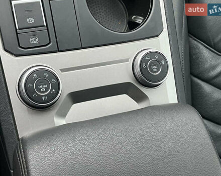 Серый Фольксваген Туарег, объемом двигателя 3.6 л и пробегом 117 тыс. км за 39990 $, фото 30 на Automoto.ua