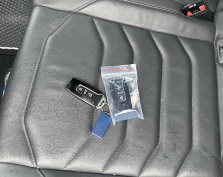 Серый Фольксваген Туарег, объемом двигателя 2.99 л и пробегом 117 тыс. км за 39900 $, фото 4 на Automoto.ua