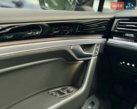 Серый Фольксваген Туарег, объемом двигателя 2.97 л и пробегом 142 тыс. км за 49700 $, фото 35 на Automoto.ua