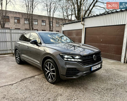 Серый Фольксваген Туарег, объемом двигателя 2.97 л и пробегом 125 тыс. км за 46800 $, фото 12 на Automoto.ua