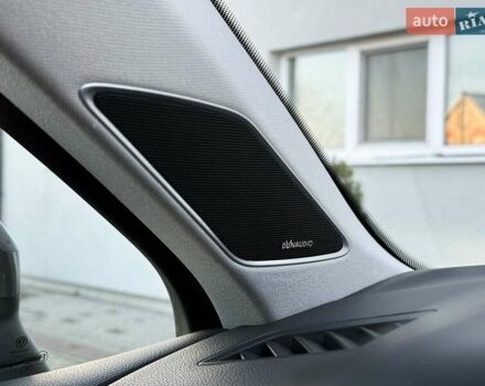 Серый Фольксваген Туарег, объемом двигателя 3 л и пробегом 135 тыс. км за 52999 $, фото 41 на Automoto.ua