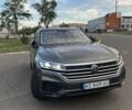Серый Фольксваген Туарег, объемом двигателя 2.97 л и пробегом 224 тыс. км за 40000 $, фото 19 на Automoto.ua