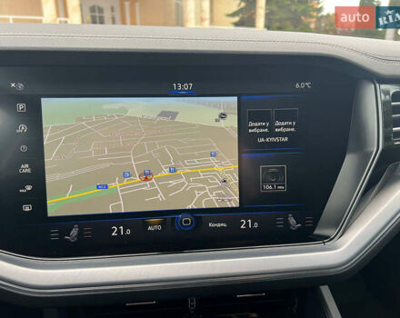 Серый Фольксваген Туарег, объемом двигателя 2.97 л и пробегом 120 тыс. км за 52500 $, фото 32 на Automoto.ua