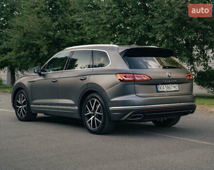Фольксваген Туарег 2020 в Киеве на Automoto.ua Серый Фольксваген Туарег, объемом двигателя 3 л и пробегом 45 тыс. км за 59900 $, фото 14 на Automoto.ua