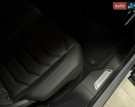 Серый Фольксваген Туарег, объемом двигателя 2.97 л и пробегом 53 тыс. км за 57000 $, фото 48 на Automoto.ua