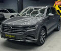 Фольксваген Туарег 2020 у Чернівцях на Automoto.ua Сірий Фольксваген Туарег, об'ємом двигуна 3 л та пробігом 90 тис. км за 50500 $, фото 2 на Automoto.ua