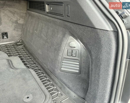 Серый Фольксваген Туарег, объемом двигателя 2.97 л и пробегом 125 тыс. км за 46800 $, фото 34 на Automoto.ua