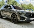 Сірий Фольксваген Туарег, об'ємом двигуна 3 л та пробігом 100 тис. км за 49500 $, фото 8 на Automoto.ua