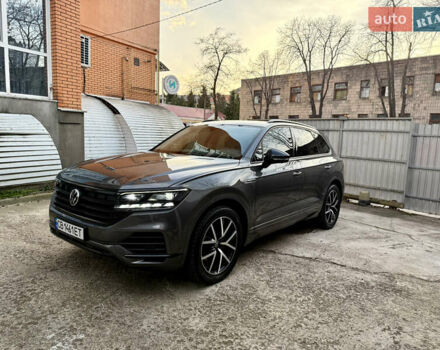 Серый Фольксваген Туарег, объемом двигателя 2.97 л и пробегом 125 тыс. км за 46800 $, фото 11 на Automoto.ua