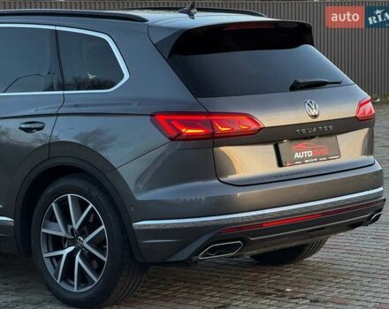 Серый Фольксваген Туарег, объемом двигателя 3 л и пробегом 135 тыс. км за 52999 $, фото 20 на Automoto.ua