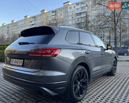 Серый Фольксваген Туарег, объемом двигателя 2.99 л и пробегом 88 тыс. км за 46800 $, фото 5 на Automoto.ua