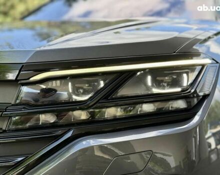 Сірий Фольксваген Туарег, об'ємом двигуна 3 л та пробігом 100 тис. км за 49500 $, фото 5 на Automoto.ua