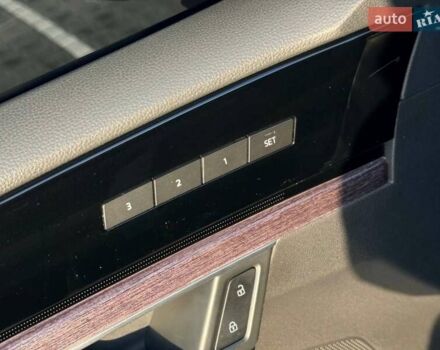 Серый Фольксваген Туарег, объемом двигателя 3 л и пробегом 115 тыс. км за 40500 $, фото 18 на Automoto.ua