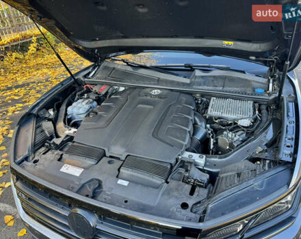 Фольксваген Туарег 2020 у Кривому Розі на Automoto.ua Сірий Фольксваген Туарег, об'ємом двигуна 3.96 л та пробігом 111 тис. км за 72000 $, фото 31 на Automoto.ua