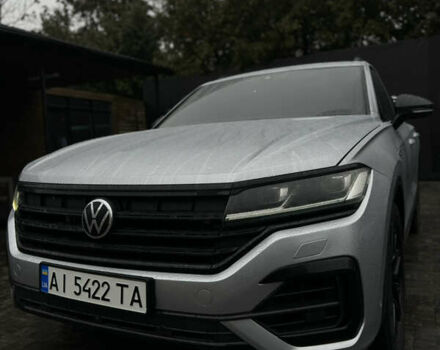 Серый Фольксваген Туарег, объемом двигателя 2.97 л и пробегом 147 тыс. км за 42999 $, фото 11 на Automoto.ua