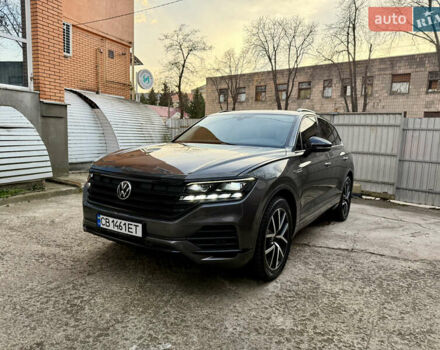 Серый Фольксваген Туарег, объемом двигателя 2.97 л и пробегом 125 тыс. км за 46800 $, фото 14 на Automoto.ua