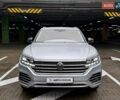 Сірий Фольксваген Туарег, об'ємом двигуна 2.97 л та пробігом 90 тис. км за 56990 $, фото 1 на Automoto.ua