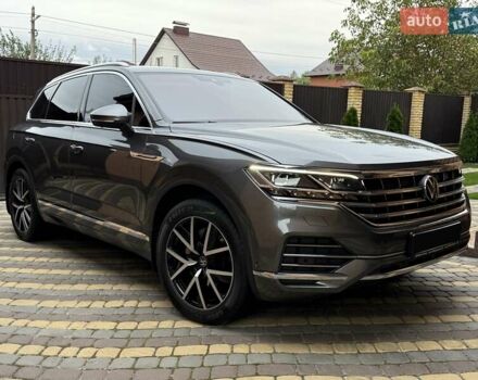 Сірий Фольксваген Туарег, об'ємом двигуна 2.97 л та пробігом 62 тис. км за 59000 $, фото 7 на Automoto.ua