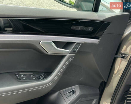 Серый Фольксваген Туарег, объемом двигателя 3 л и пробегом 160 тыс. км за 51500 $, фото 33 на Automoto.ua