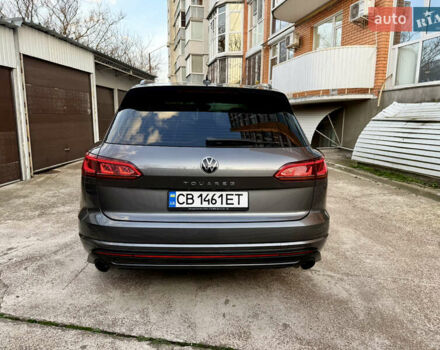 Серый Фольксваген Туарег, объемом двигателя 2.97 л и пробегом 125 тыс. км за 46800 $, фото 18 на Automoto.ua