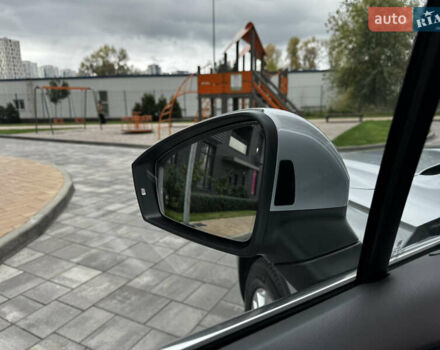 Фольксваген Туарег 2020 у Києві на Automoto.ua Сірий Фольксваген Туарег, об'ємом двигуна 3 л та пробігом 41 тис. км за 48700 $, фото 9 на Automoto.ua