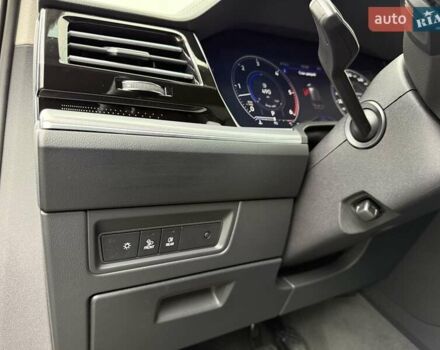 Сірий Фольксваген Туарег, об'ємом двигуна 2.97 л та пробігом 62 тис. км за 59000 $, фото 20 на Automoto.ua