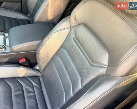 Серый Фольксваген Туарег, объемом двигателя 3 л и пробегом 115 тыс. км за 40500 $, фото 25 на Automoto.ua