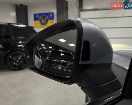 Серый Фольксваген Туарег, объемом двигателя 2.97 л и пробегом 53 тыс. км за 57000 $, фото 40 на Automoto.ua