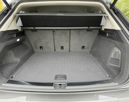 Серый Фольксваген Туарег, объемом двигателя 3 л и пробегом 62 тыс. км за 57950 $, фото 22 на Automoto.ua