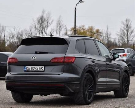 Сірий Фольксваген Туарег, об'ємом двигуна 2.99 л та пробігом 204 тис. км за 41999 $, фото 1 на Automoto.ua