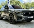 Сірий Фольксваген Туарег, об'ємом двигуна 3 л та пробігом 100 тис. км за 49500 $, фото 7 на Automoto.ua