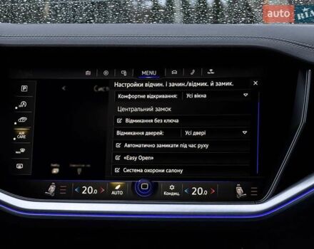 Серый Фольксваген Туарег, объемом двигателя 3 л и пробегом 135 тыс. км за 52999 $, фото 99 на Automoto.ua