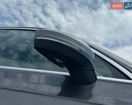 Серый Фольксваген Туарег, объемом двигателя 3 л и пробегом 160 тыс. км за 51500 $, фото 31 на Automoto.ua