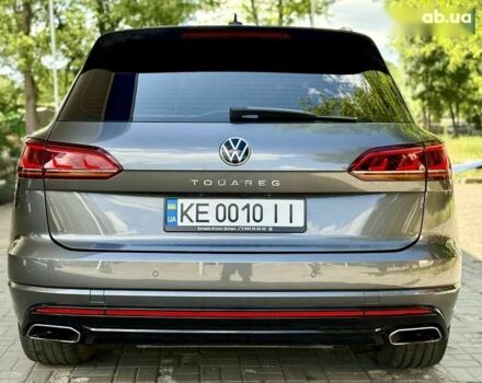 Сірий Фольксваген Туарег, об'ємом двигуна 3 л та пробігом 100 тис. км за 49500 $, фото 15 на Automoto.ua