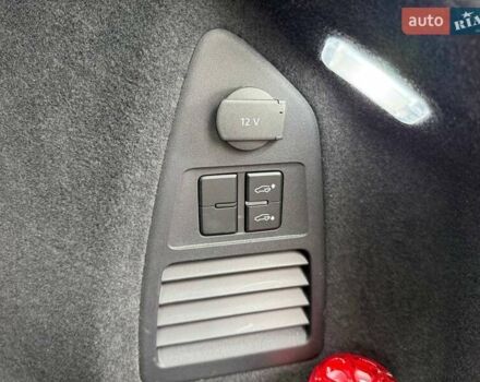 Сірий Фольксваген Туарег, об'ємом двигуна 2.97 л та пробігом 90 тис. км за 56990 $, фото 25 на Automoto.ua