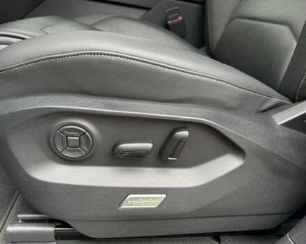 Серый Фольксваген Туарег, объемом двигателя 3 л и пробегом 62 тыс. км за 57950 $, фото 18 на Automoto.ua