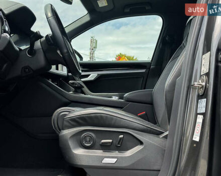 Серый Фольксваген Туарег, объемом двигателя 3 л и пробегом 160 тыс. км за 51500 $, фото 35 на Automoto.ua