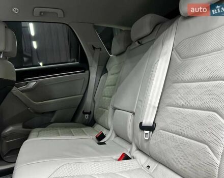 Фольксваген Туарег 2020 у Чернівцях на Automoto.ua Сірий Фольксваген Туарег, об'ємом двигуна 3 л та пробігом 90 тис. км за 50500 $, фото 19 на Automoto.ua