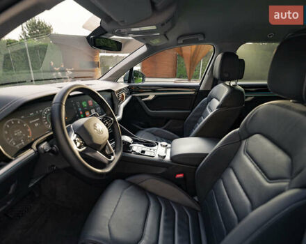 Фольксваген Туарег 2020 в Киеве на Automoto.ua Серый Фольксваген Туарег, объемом двигателя 3 л и пробегом 45 тыс. км за 59900 $, фото 30 на Automoto.ua