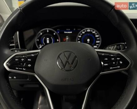 Серый Фольксваген Туарег, объемом двигателя 2.97 л и пробегом 53 тыс. км за 57000 $, фото 36 на Automoto.ua