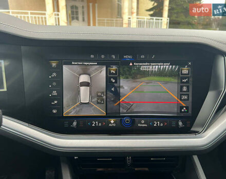 Серый Фольксваген Туарег, объемом двигателя 2.97 л и пробегом 120 тыс. км за 52500 $, фото 33 на Automoto.ua