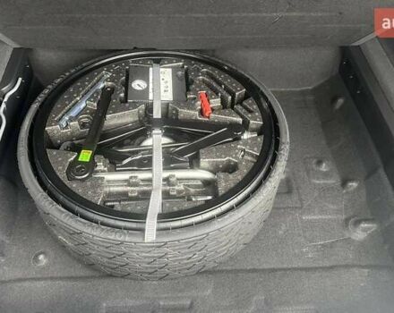 Сірий Фольксваген Туарег, об'ємом двигуна 3 л та пробігом 88 тис. км за 39726 $, фото 17 на Automoto.ua