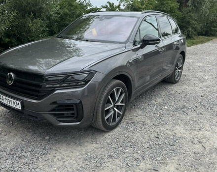 Серый Фольксваген Туарег, объемом двигателя 2.97 л и пробегом 108 тыс. км за 57800 $, фото 6 на Automoto.ua